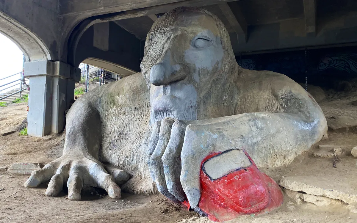 Freemont Troll with painted car
